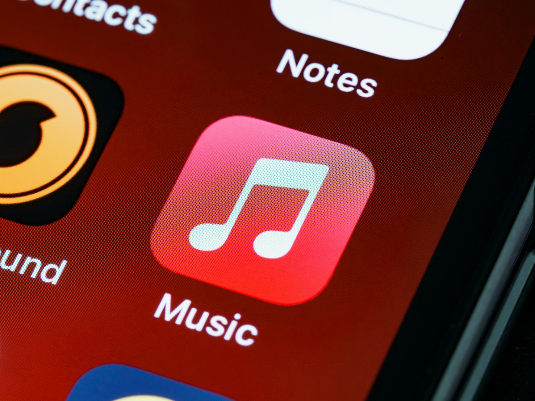 How to Get Free Apple Music Through Premium Banking Benefits - Featured image