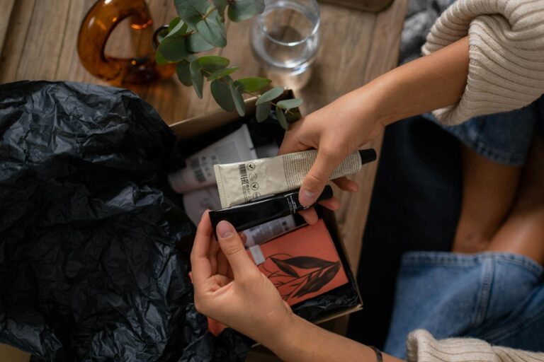 How to Get Free Subscriptions Just for Keeping Money in the Bank - Featured image