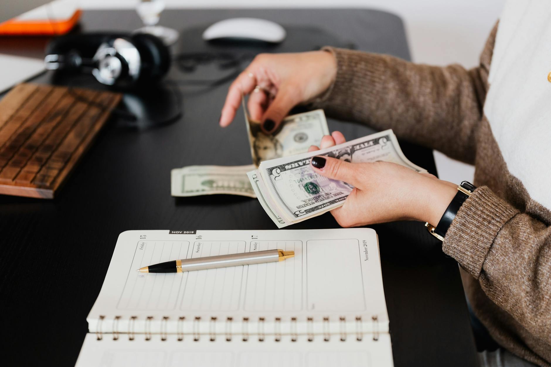 What Counts as Qualifying Direct Deposit and What Doesn't