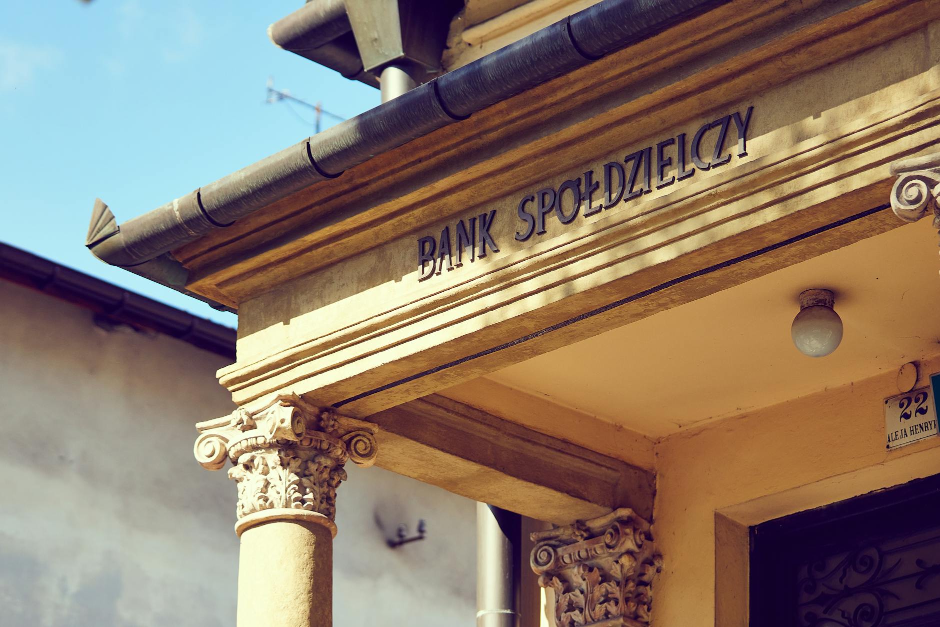 Hidden Fees and Common Pitfalls to Avoid