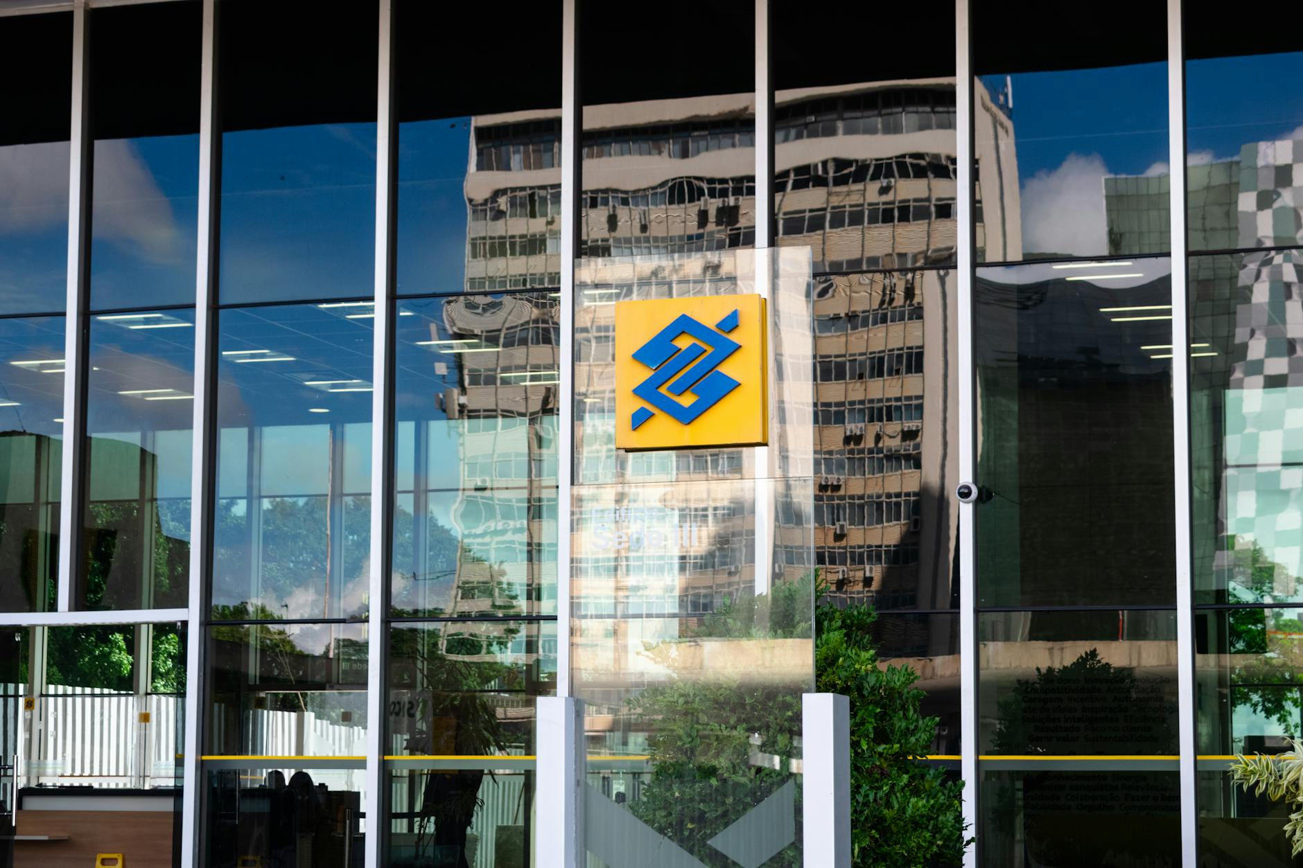 How Does the $325 Bonus Compare to Other Bank Bonuses?