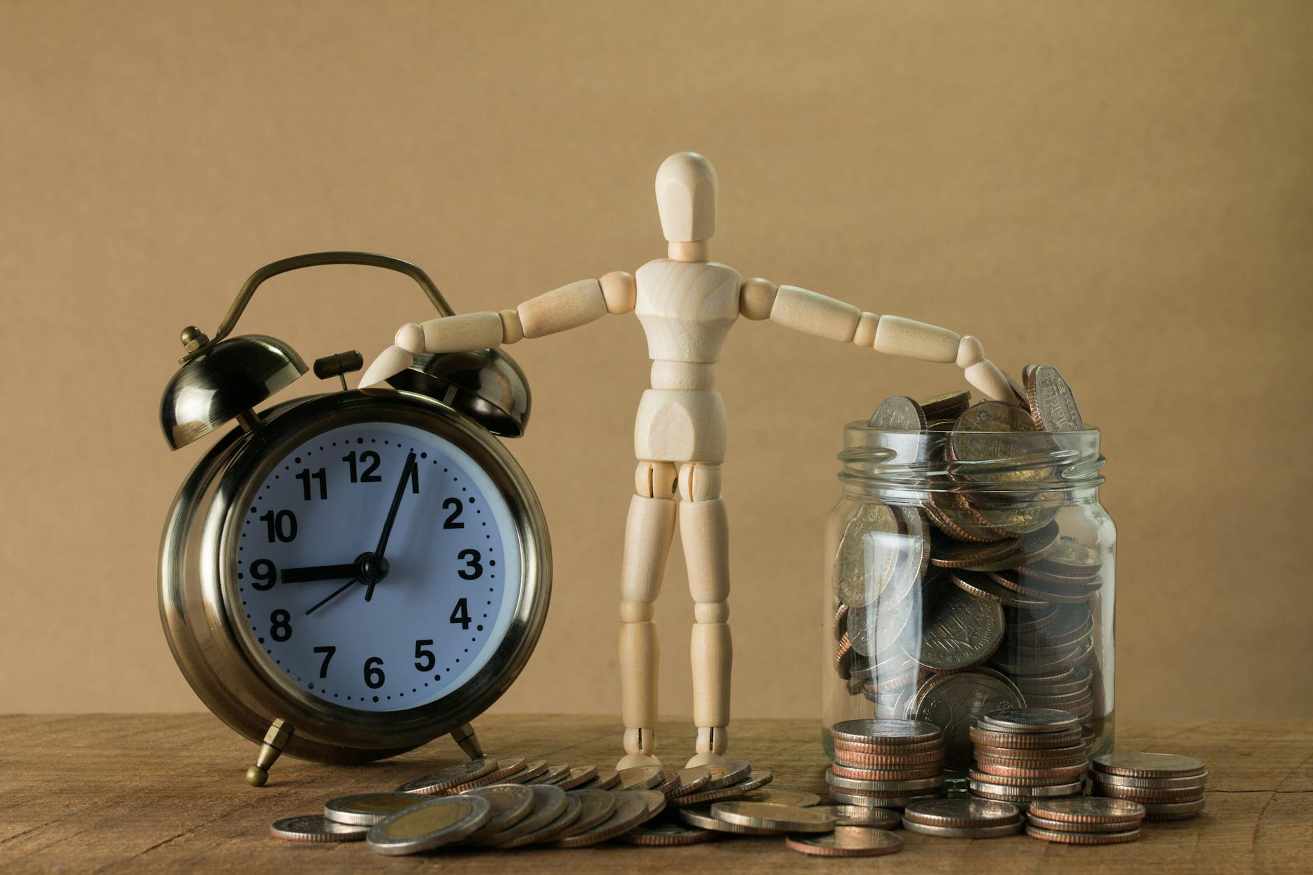 Timing Your Transfers: Seasonal Promotions and Expiring Offers