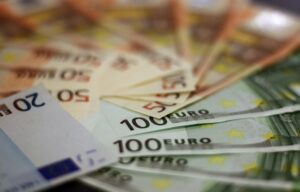 Best Bank Bonuses With Quick Cash Rewards Under Sixty Days - Featured image