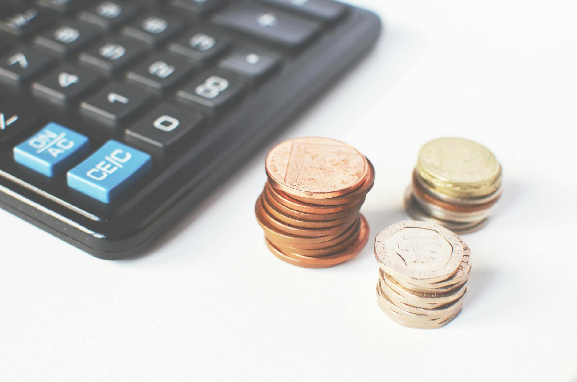 Common Payroll Deposit Amounts and Timeframes