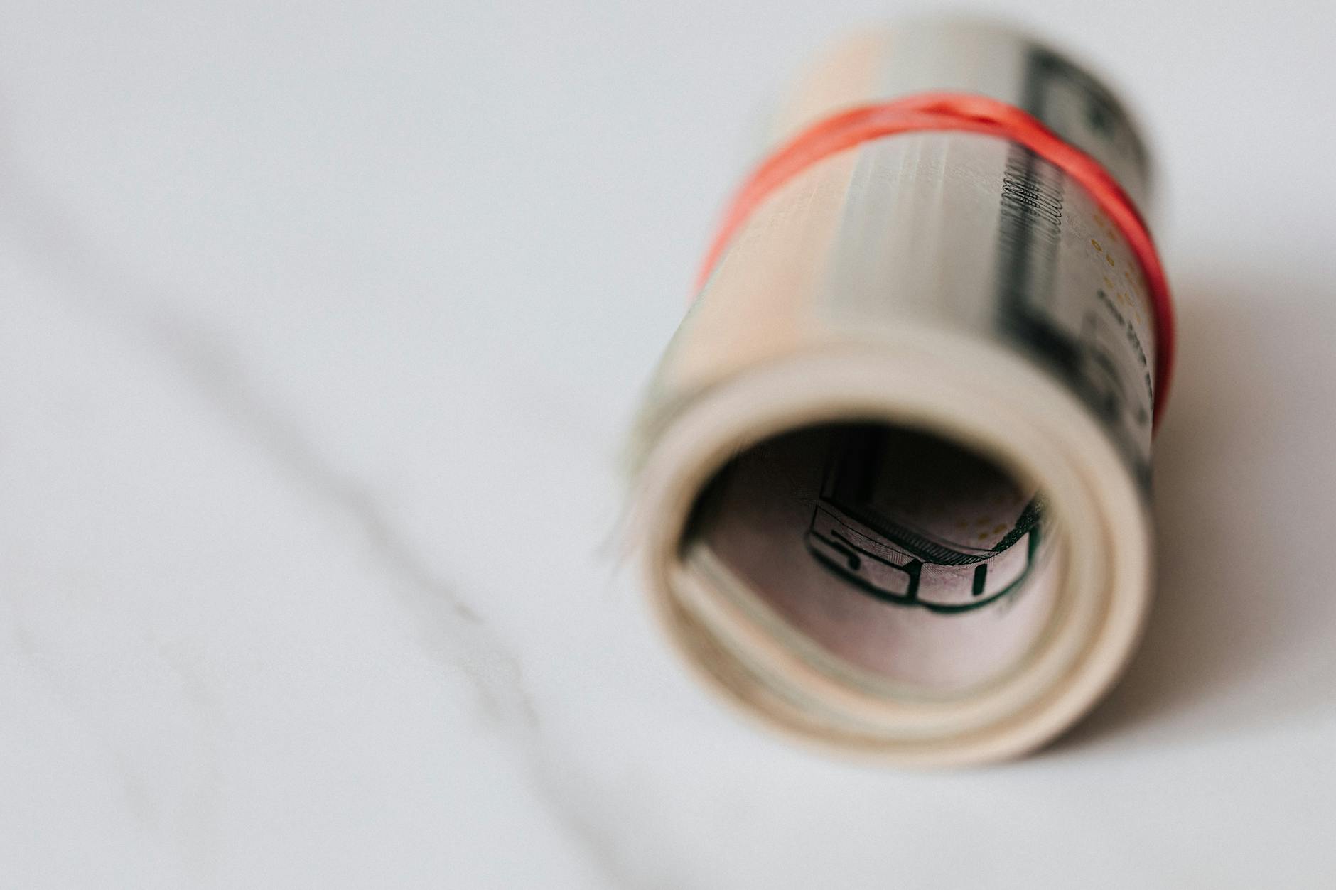 How Multiple Direct Deposit Tiers Create Different Incentive Structures