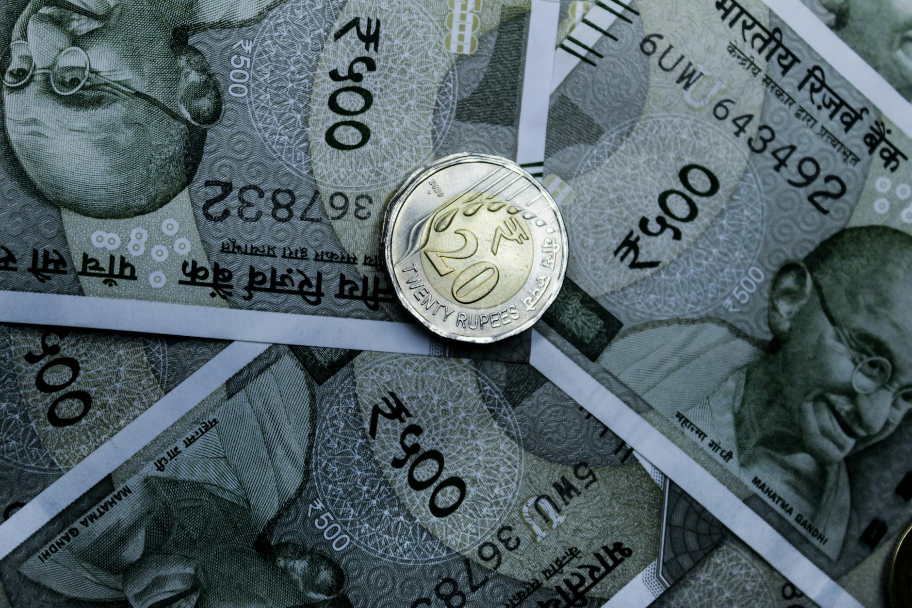How to Identify Bank Bonuses With High Approval Rates - Featured image