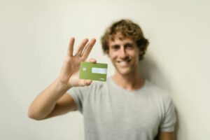 How to Turn Bank Perks Into Streaming Savings - Featured image