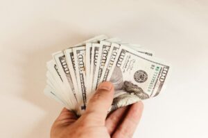 How to Use Savings Account Bonuses to Earn Passive Cash Rewards - Featured image