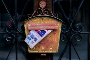 How to Use Subscription Rebates to Lower Monthly Costs - Featured image