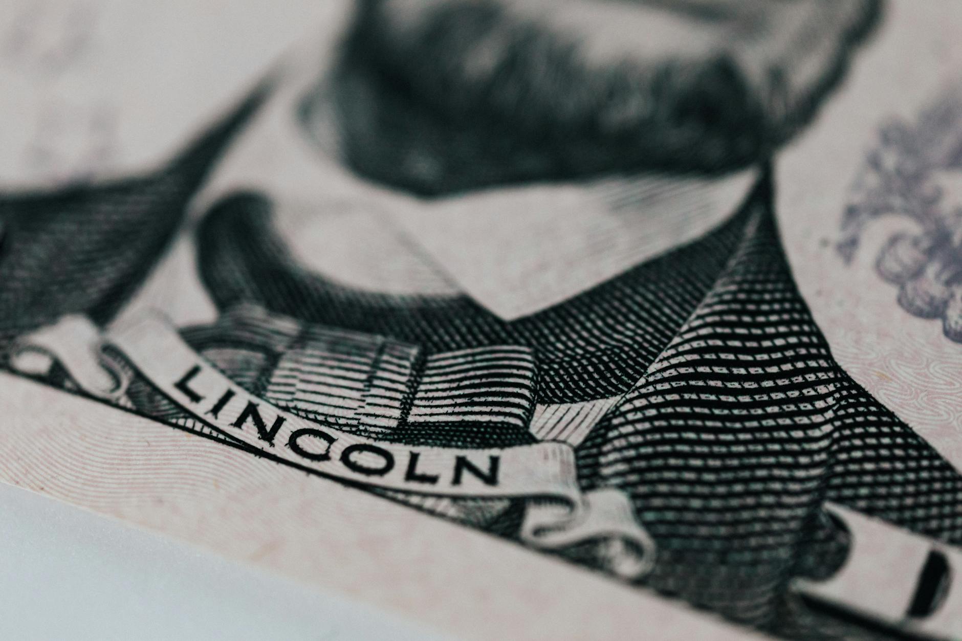 What Are the Eligibility Requirements for the PNC $100 Bonus?
