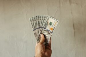 How to Earn Bonuses From Banks With Simple Requirements - Featured image