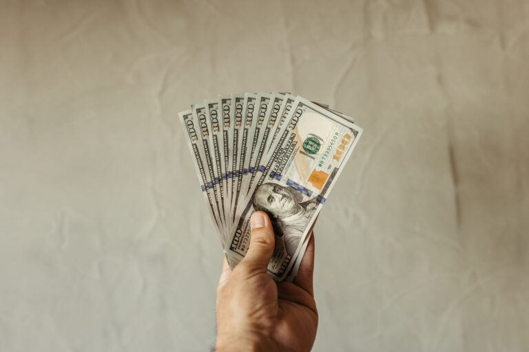 How to Earn Bonuses From Banks With Simple Requirements - Featured image