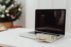 How to Earn Bonuses Without Using Your Main Bank Account - Featured image