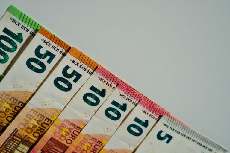 The Best Bank Bonuses With Guaranteed Payouts - Featured image