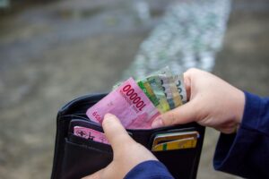 Get Up to $400 Opening Bonus With Today's Best Savings Account APY - Featured image